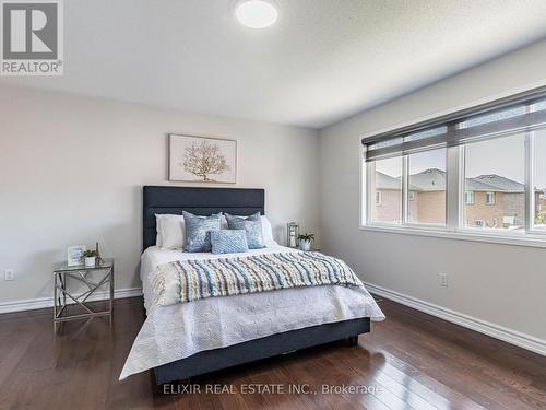 5 Tawnberry Circle, Brampton, ON - Indoor Photo Showing Bedroom