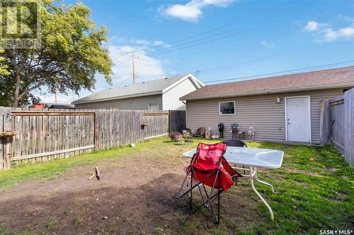 410 D Avenue S, Saskatoon, SK - Outdoor