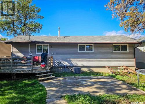 1116 Main Street, Rosetown, SK - Outdoor With Deck Patio Veranda