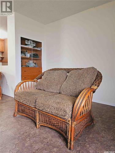 1116 Main Street, Rosetown, SK - Indoor Photo Showing Bedroom