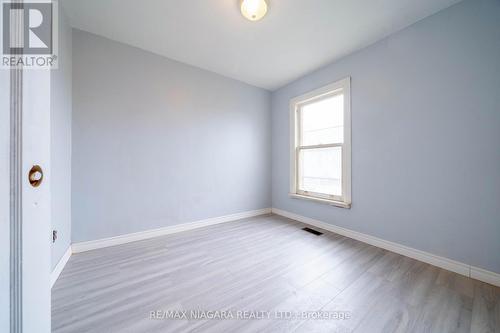 178 Stirton Street, Hamilton, ON - Indoor Photo Showing Other Room