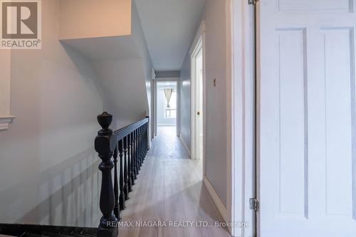 178 Stirton Street, Hamilton, ON - Indoor Photo Showing Other Room