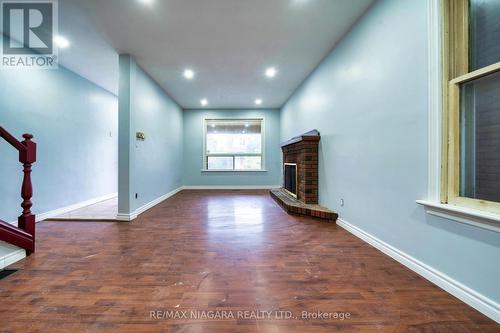 178 Stirton Street, Hamilton, ON - Indoor Photo Showing Other Room