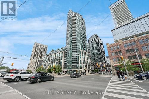 2504 - 600 Fleet Street, Toronto, ON - Outdoor With Facade