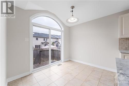 182 Garrity Crescent, Ottawa, ON - Indoor Photo Showing Other Room