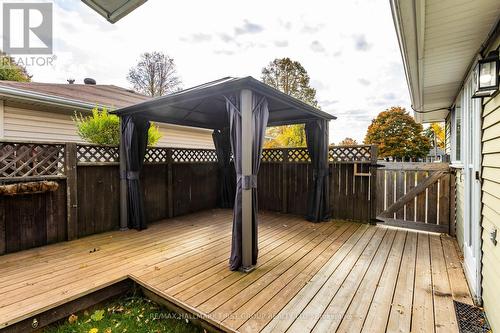 757 Edna Court, Oshawa, ON - Outdoor With Deck Patio Veranda With Exterior