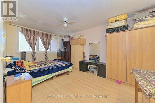 1039 - 100 Mornelle Court, Toronto, ON - Indoor Photo Showing Bedroom