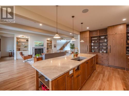 886 Lighthouse Landing, Summerland, BC - Indoor Photo Showing Kitchen