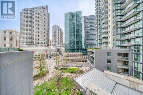 502 - 5168 Yonge Street, Toronto, ON - Outdoor With Facade