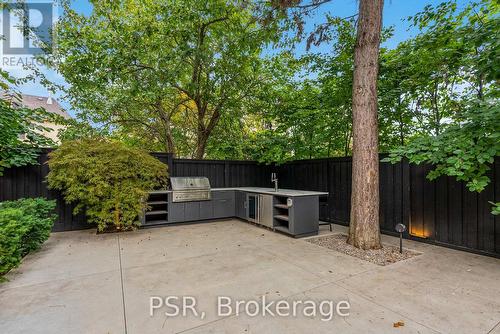 5 Dewbourne Avenue, Toronto, ON - Outdoor