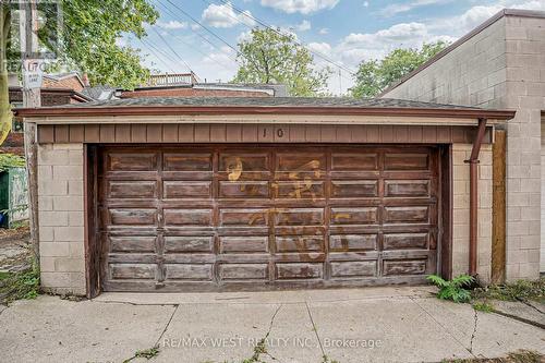 10 Afton Avenue, Toronto, ON - Outdoor