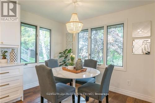 1006 Golfview Road, Peterborough (Monaghan), ON - Indoor Photo Showing Dining Room