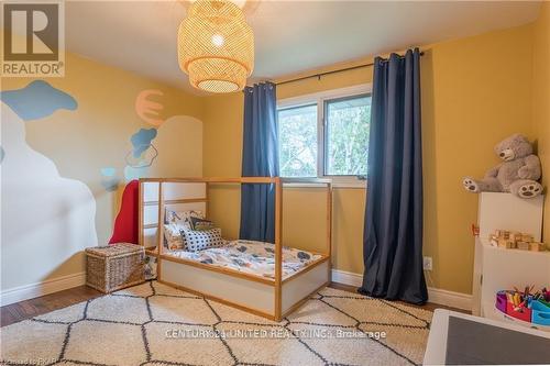 1006 Golfview Road, Peterborough (Monaghan), ON - Indoor Photo Showing Bedroom