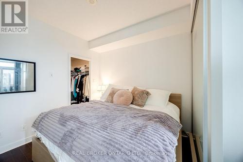 711 - 1171 Queen Street W, Toronto, ON - Indoor Photo Showing Bedroom