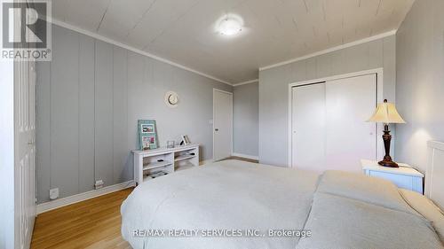 7811 Highway 89, Adjala-Tosorontio, ON - Indoor Photo Showing Bedroom