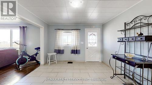 7811 Highway 89, Adjala-Tosorontio, ON - Indoor Photo Showing Other Room