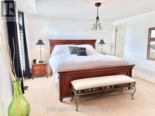 59 Highlands Crescent, Collingwood, ON - Indoor Photo Showing Bedroom