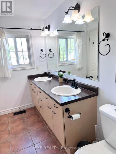 59 Highlands Crescent, Collingwood, ON - Indoor Photo Showing Bathroom