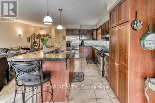 59 Highlands Crescent, Collingwood, ON - Indoor Photo Showing Kitchen