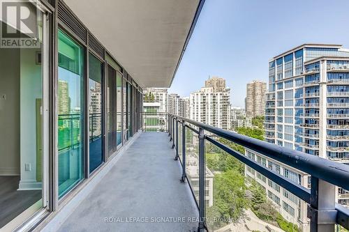 1211 - 2121 Lake Shore Boulevard W, Toronto, ON - Outdoor With Balcony With Exterior