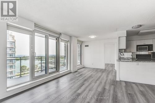 1211 - 2121 Lake Shore Boulevard W, Toronto, ON - Indoor Photo Showing Kitchen