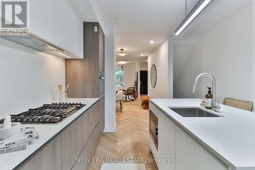 118 Cambridge Avenue, Toronto, ON - Indoor Photo Showing Kitchen