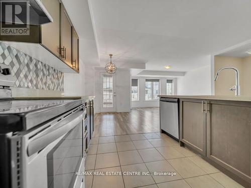 45 - 420 Linden Drive, Cambridge, ON - Indoor Photo Showing Kitchen