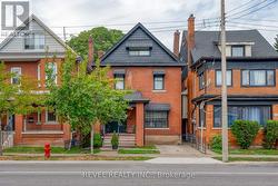 34 SHERMAN AVENUE S  Hamilton, ON L8M 2P4