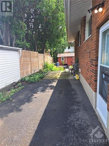 2426 Magnus Avenue, Ottawa, ON - Outdoor