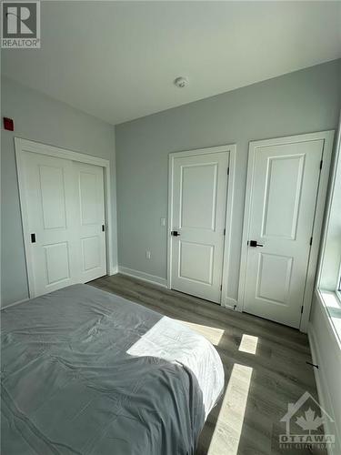 110 - 1350 Hemlock Road, Ottawa, ON - Indoor Photo Showing Bedroom