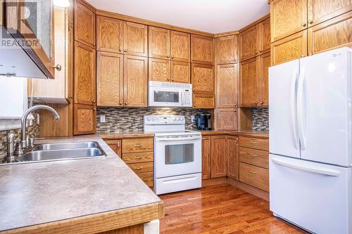 41 Chaytors Road, Cbs, NL - Indoor Photo Showing Kitchen With Double Sink