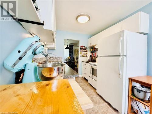 155 Marshall Park Drive, North Bay, ON - Indoor Photo Showing Kitchen With Double Sink