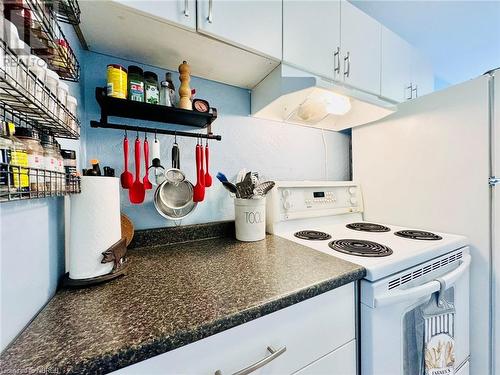 155 Marshall Park Drive, North Bay, ON - Indoor Photo Showing Kitchen