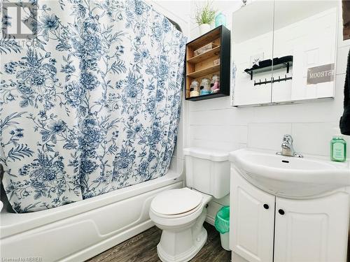 155 Marshall Park Drive, North Bay, ON - Indoor Photo Showing Bathroom