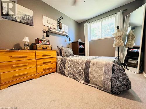 155 Marshall Park Drive, North Bay, ON - Indoor Photo Showing Bedroom