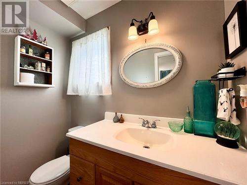 155 Marshall Park Drive, North Bay, ON - Indoor Photo Showing Bathroom