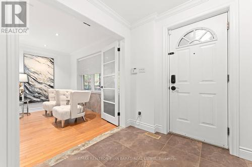 9 Sifton Court, Toronto, ON - Indoor Photo Showing Other Room