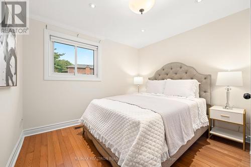 9 Sifton Court, Toronto, ON - Indoor Photo Showing Bedroom