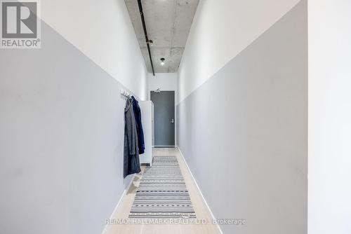 1105 - 170 Bayview Avenue, Toronto, ON - Indoor Photo Showing Other Room