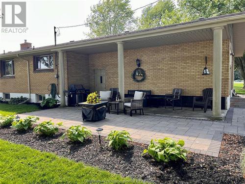 9670 Longwoods Road, Chatham, ON - Outdoor With Deck Patio Veranda With Exterior