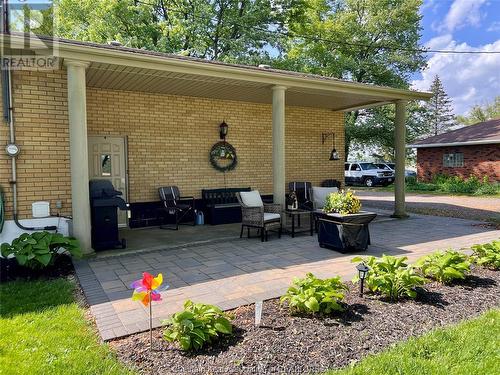 9670 Longwoods Road, Chatham, ON - Outdoor With Deck Patio Veranda With Exterior