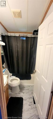 3 Allan Street Unit# B31, Dover Centre, ON - Indoor Photo Showing Bathroom