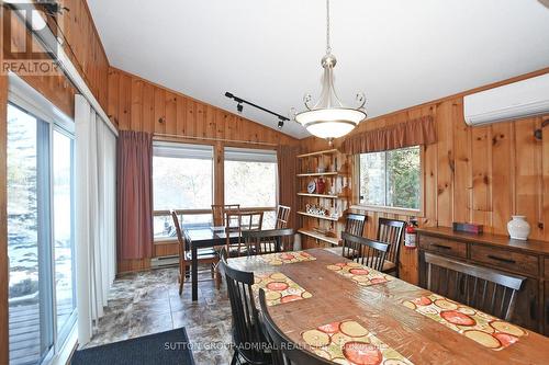 326 Indian Point Road, Kawartha Lakes, ON - Indoor Photo Showing Dining Room