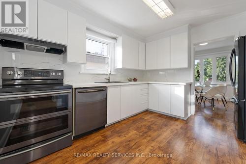 54 Orphir Road, Hamilton, ON - Indoor Photo Showing Kitchen