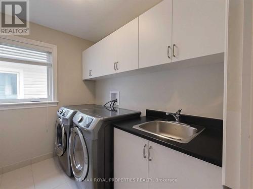 1100 Woodhaven Drive, Kingston, ON - Indoor Photo Showing Laundry Room