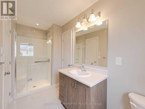 1100 Woodhaven Drive, Kingston, ON - Indoor Photo Showing Bathroom