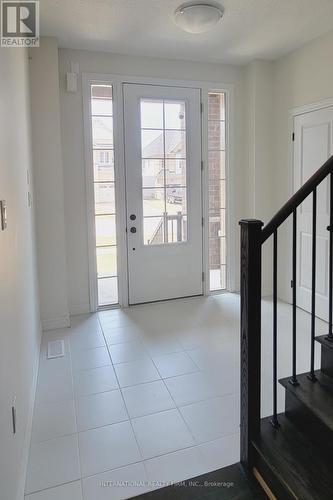 19 Hancock Crescent, Kawartha Lakes, ON - Indoor Photo Showing Other Room