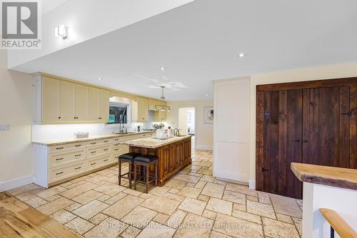 556389 Mulmur Melancthon Town Line, Mulmur, ON - Indoor Photo Showing Kitchen