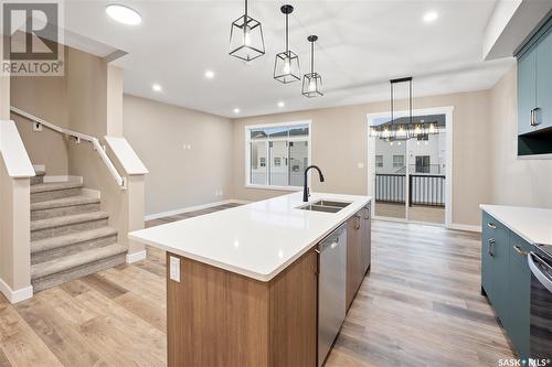 2940 Welby Way, Regina, SK - Indoor Photo Showing Kitchen With Double Sink With Upgraded Kitchen