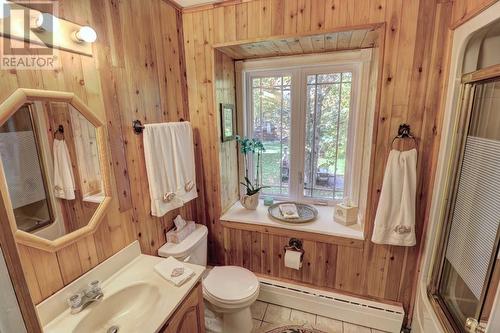 68 Spruce Hill Road, Conception Bay South, NL - Indoor Photo Showing Bathroom